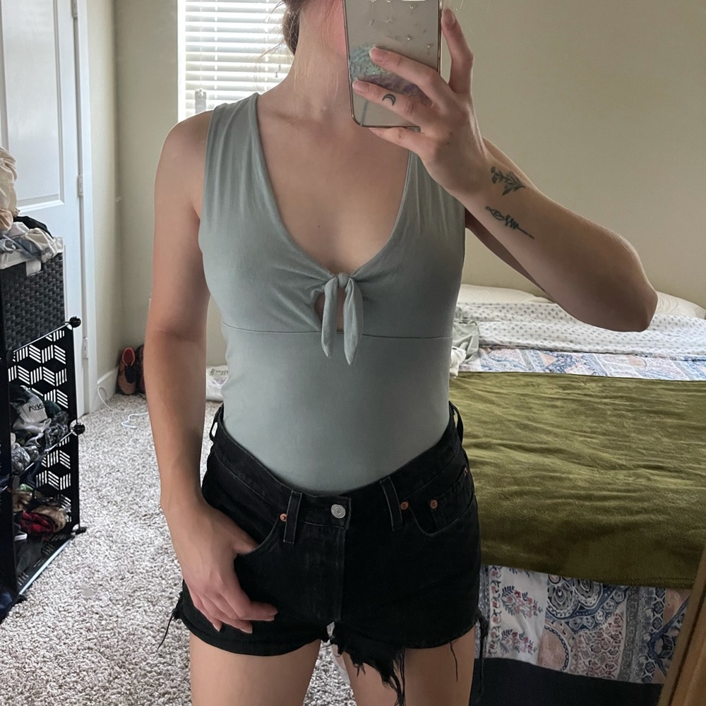Sustainable tie tank top neutral natural final touch